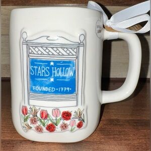 🥰 Rae Dunn Gilmore Girls I’D RATHER BE IN STARS HOLLOW Coffee Mug Floral NEW
